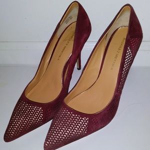 badgley mischka burgundy pumps size 10
